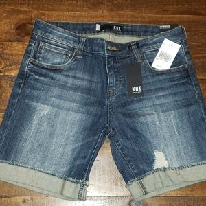 Kut From The Cloth Catherine Boyfriend Shorts